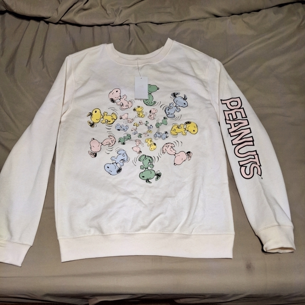 Peanuts dancing Snoopy pink sweatshirt. Womens small. NWT. - Picture 1 of 7